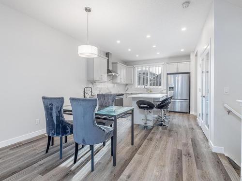 22353 93A Avenue, Edmonton, AB - Indoor Photo Showing Dining Room