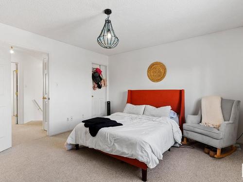 16213 93 Street, Edmonton, AB - Indoor Photo Showing Bedroom