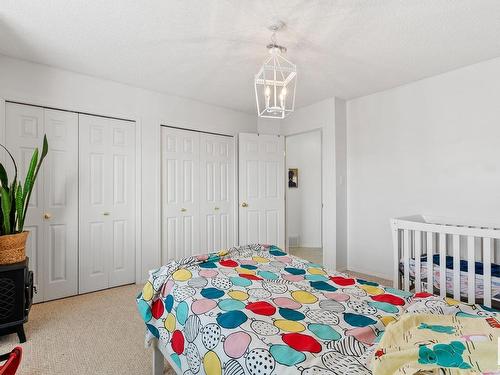 16213 93 Street, Edmonton, AB - Indoor Photo Showing Bedroom