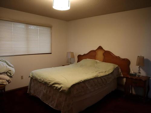 10611 129 Street, Edmonton, AB - Indoor Photo Showing Bedroom