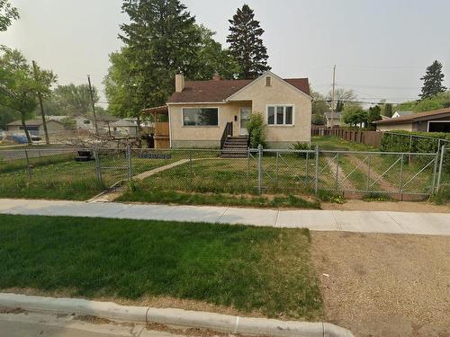 12310 76 Street, Edmonton, AB - Outdoor