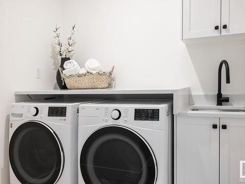 11028 129 Street, Edmonton, AB - Indoor Photo Showing Laundry Room