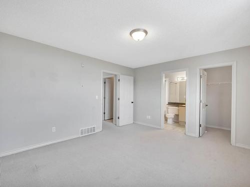 Edmonton, AB - Indoor Photo Showing Other Room