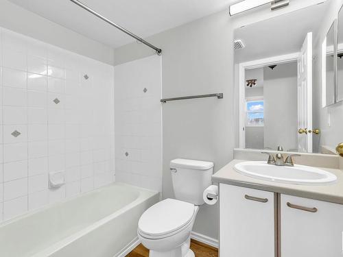 316 11218 80 Street, Edmonton, AB - Indoor Photo Showing Bathroom