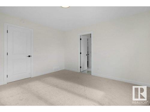 3313 Chickadee Dr, Edmonton, AB - Indoor Photo Showing Other Room