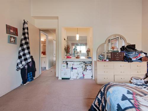 22 Homestead Crescent, Edmonton, AB - Indoor Photo Showing Bedroom