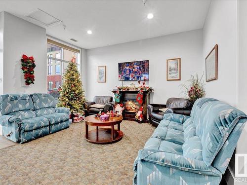 707 6608 28 Avenue, Edmonton, AB - Indoor Photo Showing Living Room