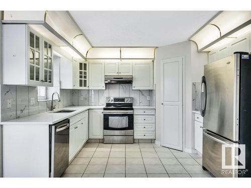 3732 28 Street, Edmonton, AB - Indoor Photo Showing Kitchen