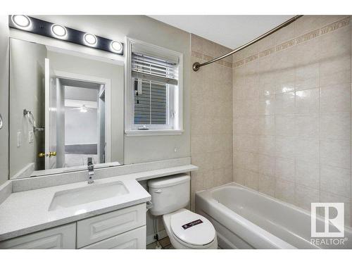 3732 28 Street, Edmonton, AB - Indoor Photo Showing Bathroom