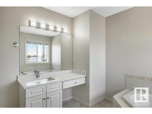 3732 28 Street, Edmonton, AB - Indoor Photo Showing Bathroom