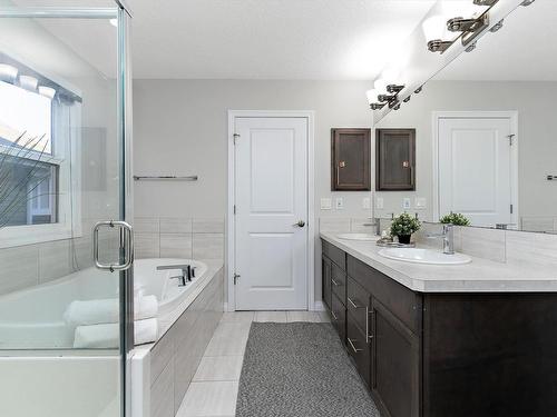 5151 Crabapple Link, Edmonton, AB - Indoor Photo Showing Bathroom