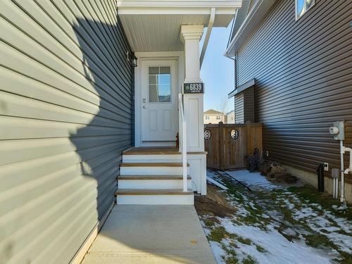 6839 Evans Wynd, Edmonton, AB - Outdoor With Exterior