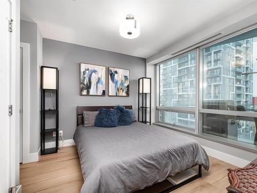 1404 11969 Jasper Avenue, Edmonton, AB - Indoor Photo Showing Bedroom