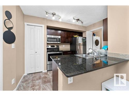 221 111 Watt Common, Edmonton, AB - Indoor Photo Showing Kitchen With Double Sink