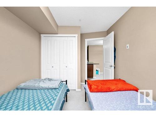 221 111 Watt Common, Edmonton, AB - Indoor Photo Showing Bedroom