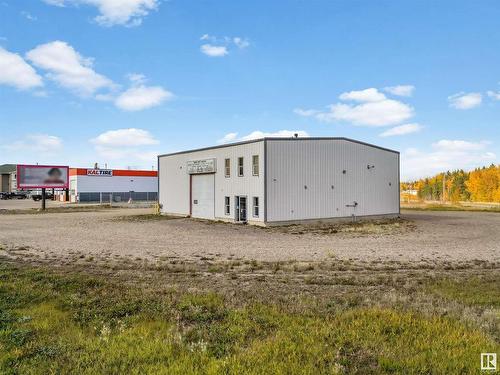 5702 50A Street, Drayton Valley, AB 