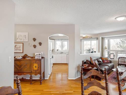 103 7951 96 Street, Edmonton, AB - Indoor Photo Showing Living Room