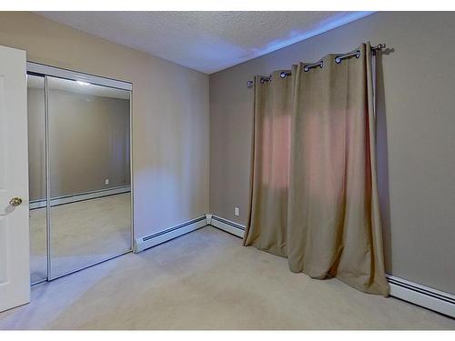 215 17459 98A Avenue, Edmonton, AB - Indoor Photo Showing Other Room