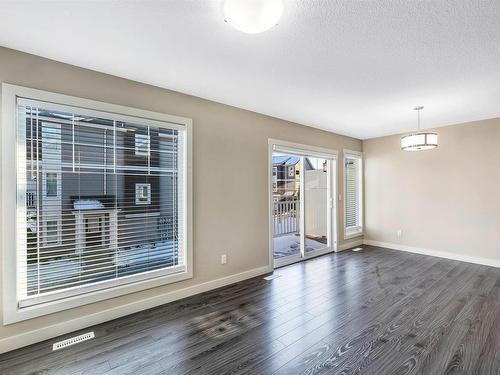 71 1391 Starling Drive, Edmonton, AB - Indoor Photo Showing Other Room