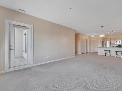 333 160 Magrath Road, Edmonton, AB - Indoor Photo Showing Other Room