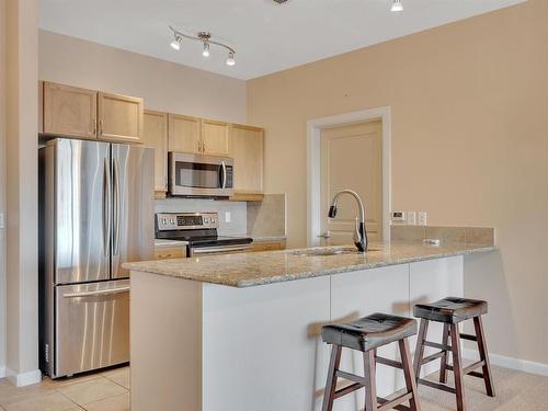 333 160 Magrath Road, Edmonton, AB - Indoor Photo Showing Kitchen With Stainless Steel Kitchen