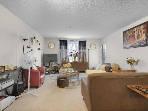 2107 7343 South Terwillegar Drive Nw, Edmonton, AB - Indoor Photo Showing Living Room