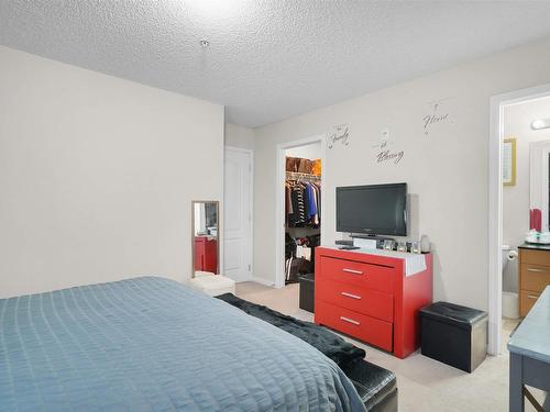 2107 7343 South Terwillegar Drive Nw, Edmonton, AB - Indoor Photo Showing Bedroom