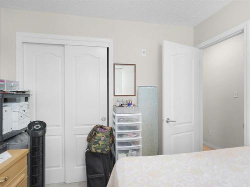 2107 7343 South Terwillegar Drive Nw, Edmonton, AB - Indoor Photo Showing Bedroom