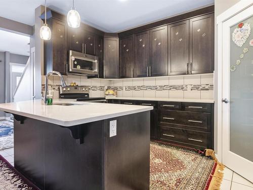 2332 70 Street, Edmonton, AB - Indoor Photo Showing Kitchen With Upgraded Kitchen