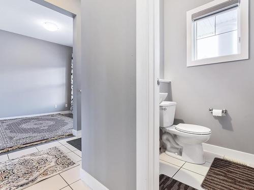 2332 70 Street, Edmonton, AB - Indoor Photo Showing Bathroom