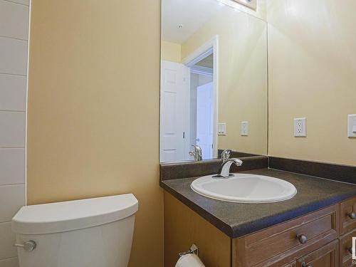 301 15211 139 Street, Edmonton, AB - Indoor Photo Showing Bathroom