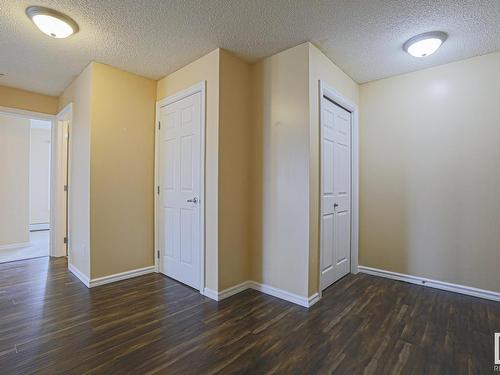 301 15211 139 Street, Edmonton, AB - Indoor Photo Showing Other Room