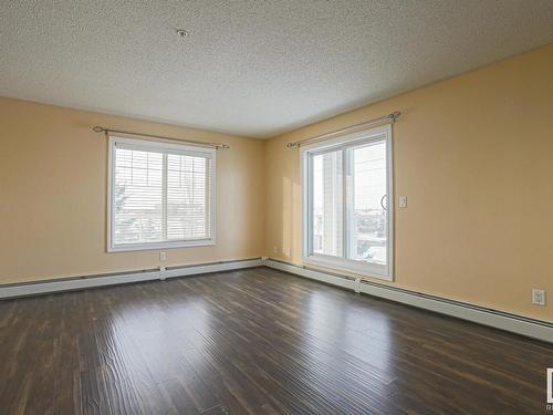 301 15211 139 Street, Edmonton, AB - Indoor Photo Showing Other Room