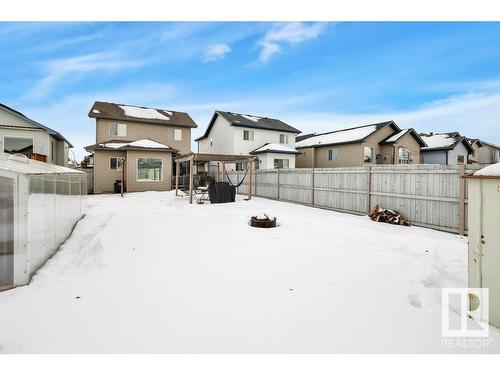 13734 37 Street Nw, Edmonton, AB - Outdoor