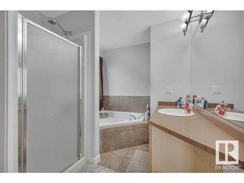 13734 37 Street Nw, Edmonton, AB - Indoor Photo Showing Bathroom