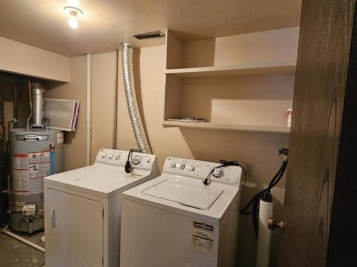 6496 178 Street, Edmonton, AB - Indoor Photo Showing Laundry Room