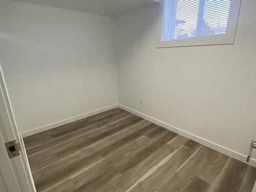 11912 140 Avenue, Edmonton, AB - Indoor Photo Showing Other Room