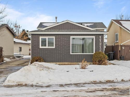 11912 140 Avenue, Edmonton, AB - Outdoor