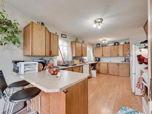 4819 51 St, Gibbons, AB 