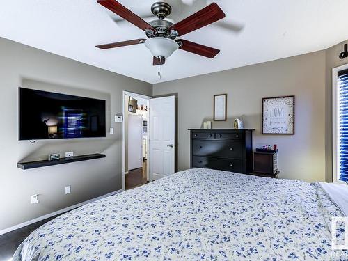 5204 138A Avenue, Edmonton, AB - Indoor Photo Showing Bedroom