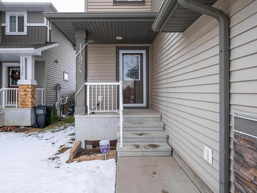 11924 167B Avenue, Edmonton, AB - Outdoor