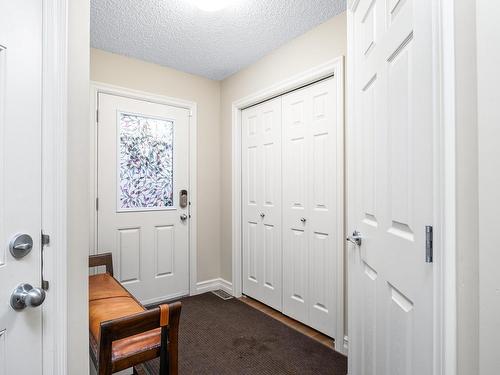 11924 167B Avenue, Edmonton, AB - Indoor Photo Showing Other Room