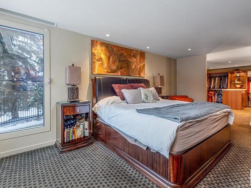 4 Whitemud Place, Edmonton, AB - Indoor Photo Showing Bedroom