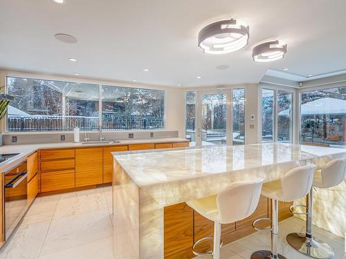 4 Whitemud Place, Edmonton, AB - Indoor Photo Showing Kitchen