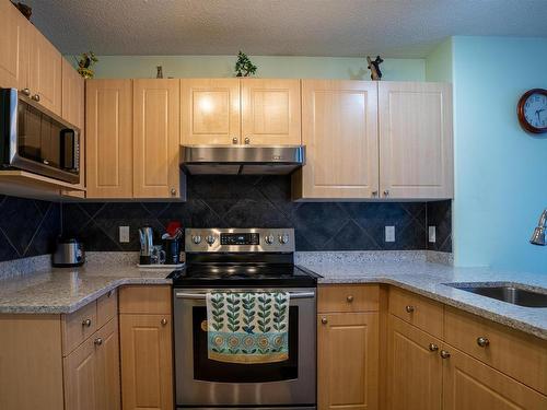 405 85 Street, Edmonton, AB - Indoor Photo Showing Kitchen