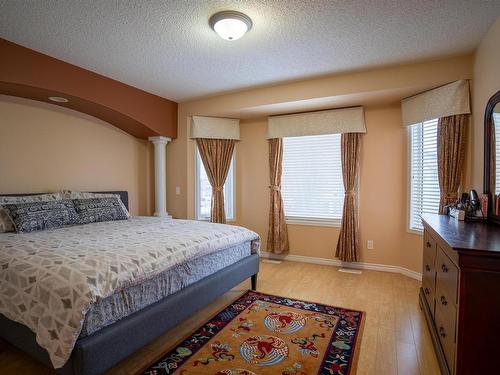 405 85 Street, Edmonton, AB - Indoor Photo Showing Bedroom