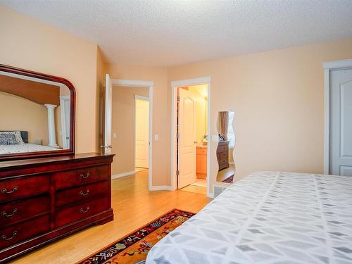 405 85 Street, Edmonton, AB - Indoor Photo Showing Bedroom