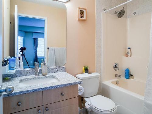 405 85 Street, Edmonton, AB - Indoor Photo Showing Bathroom