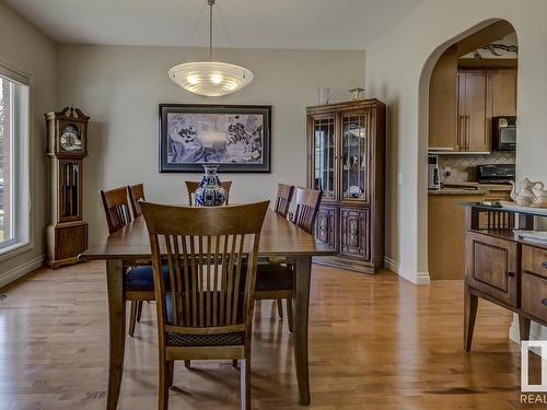 9 1225 Wanyandi Road, Edmonton, AB - Indoor Photo Showing Dining Room