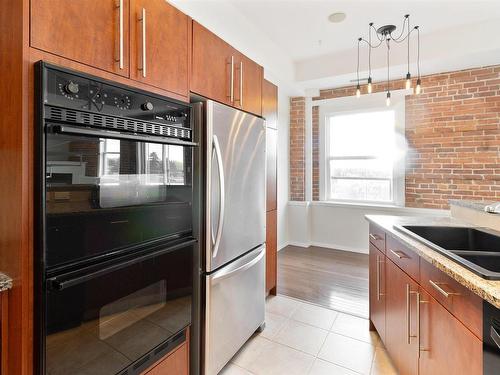 511 10728 82 Avenue, Edmonton, AB - Indoor Photo Showing Kitchen